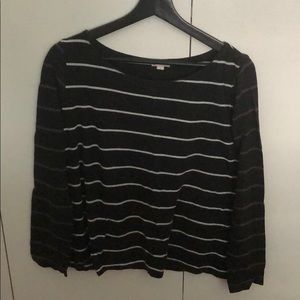 Gap striped black and white long sleeved